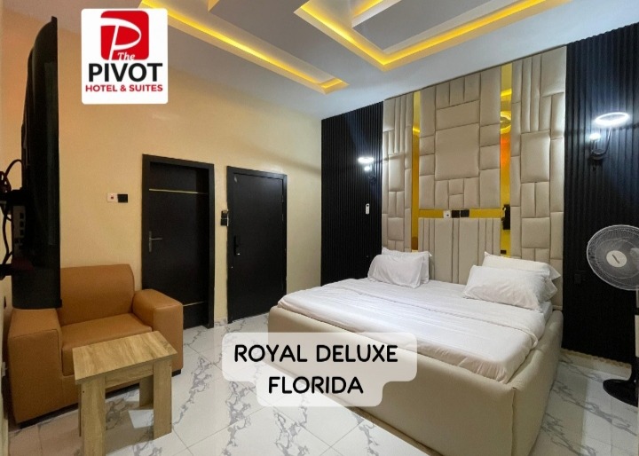 Royal Deluxe